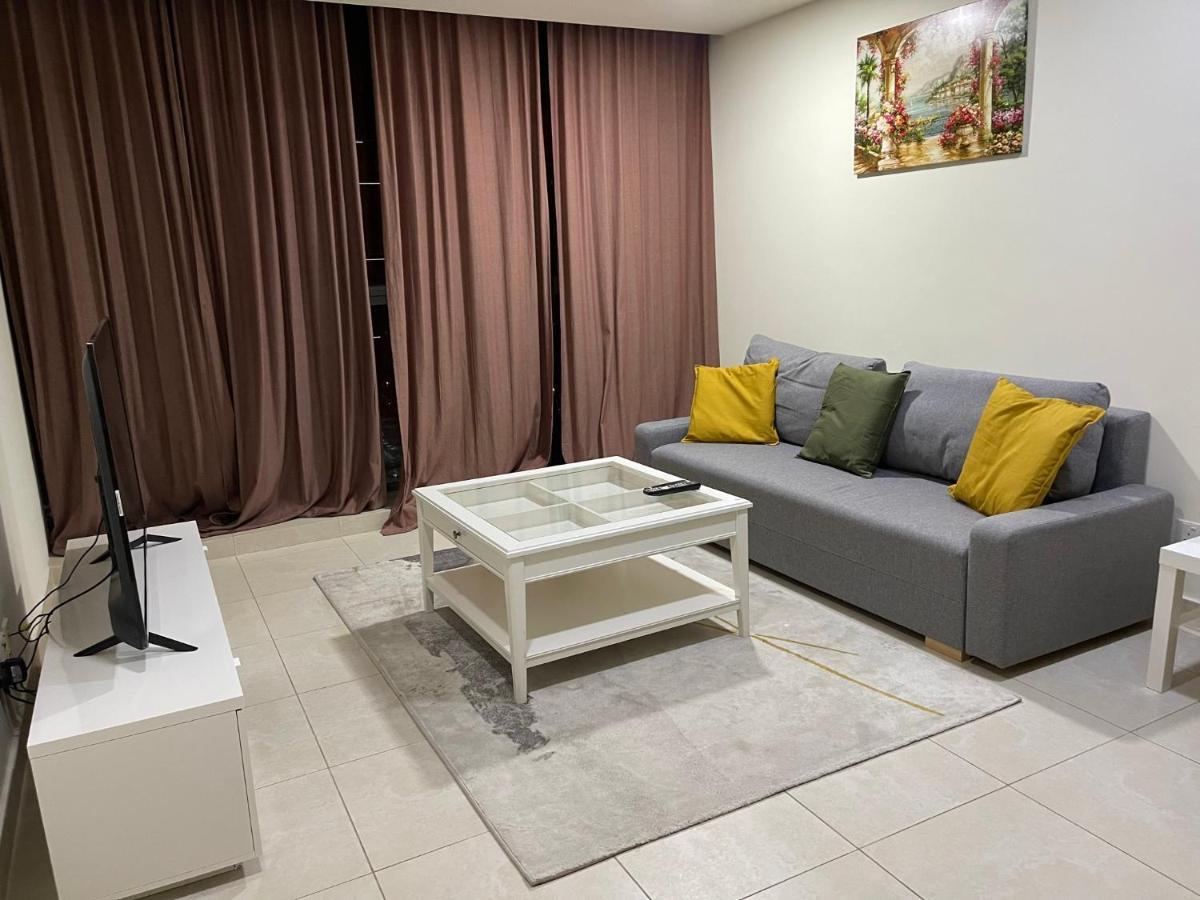 Metro Premium Location Spacious 2 Bedroom Apartment Right Next To The Metro Dubai Buitenkant foto