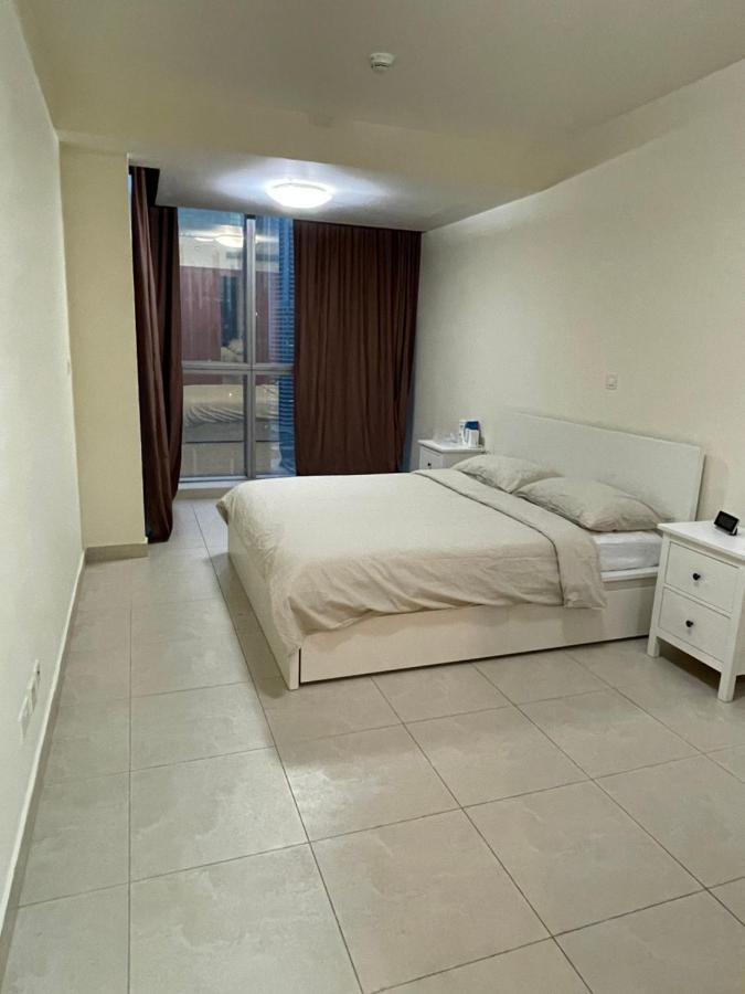 Metro Premium Location Spacious 2 Bedroom Apartment Right Next To The Metro Dubai Buitenkant foto