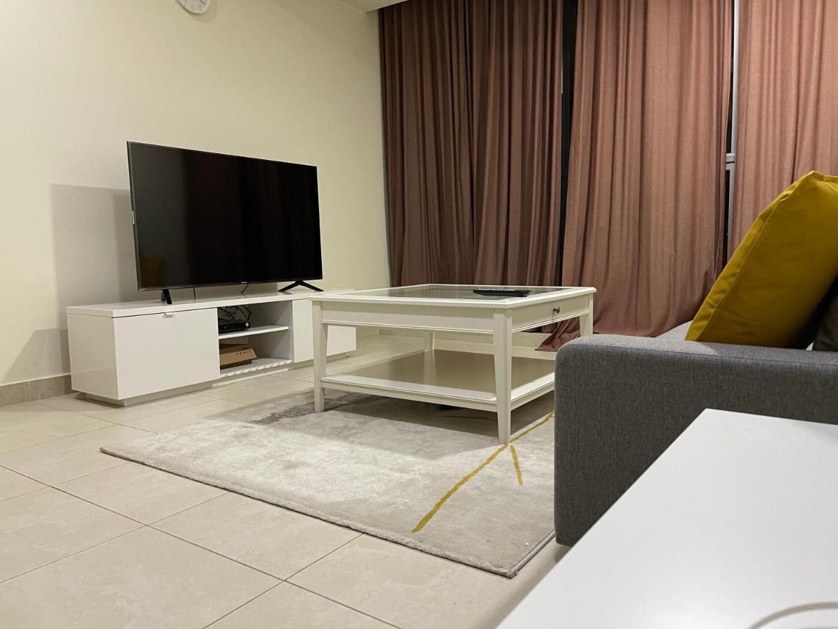 Metro Premium Location Spacious 2 Bedroom Apartment Right Next To The Metro Dubai Buitenkant foto