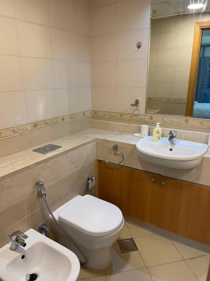 Metro Premium Location Spacious 2 Bedroom Apartment Right Next To The Metro Dubai Buitenkant foto