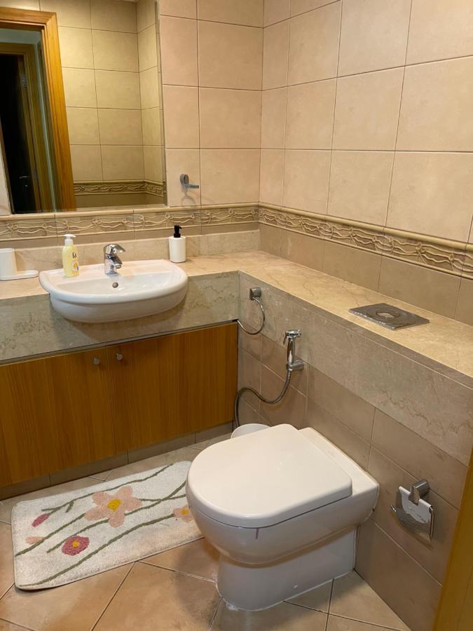 Metro Premium Location Spacious 2 Bedroom Apartment Right Next To The Metro Dubai Buitenkant foto
